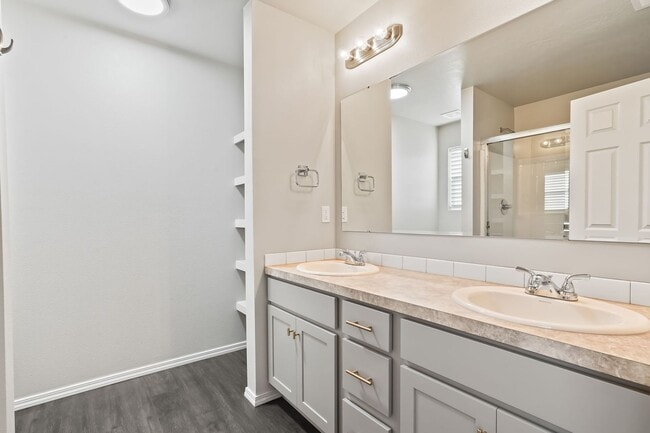 Building Photo - Gorgeous Single Level 4bd/2ba Kuna Home