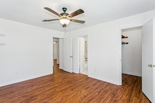 Building Photo - Minutes to NAS Pensacola & Corry Station – Convenient Coastal Living