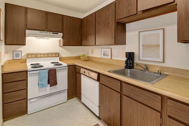 Building Photo - Driftwood