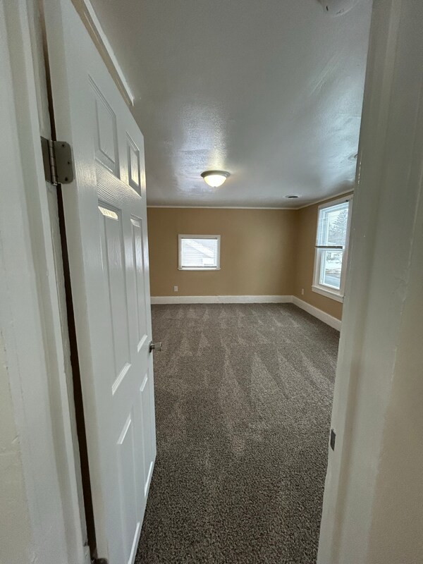 Building Photo - 401 Hannibal St