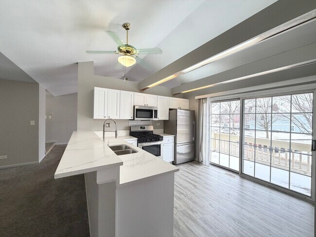 Building Photo - 1202 Ballantrae Pl