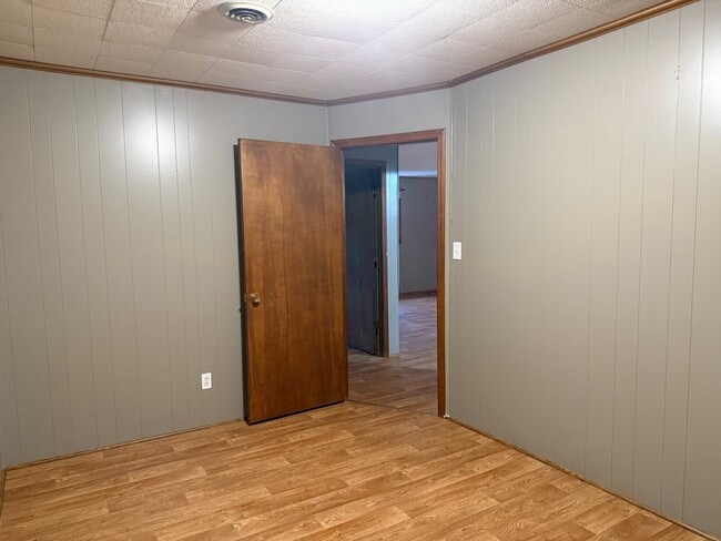 Building Photo - 2506 Elizabethton Hwy