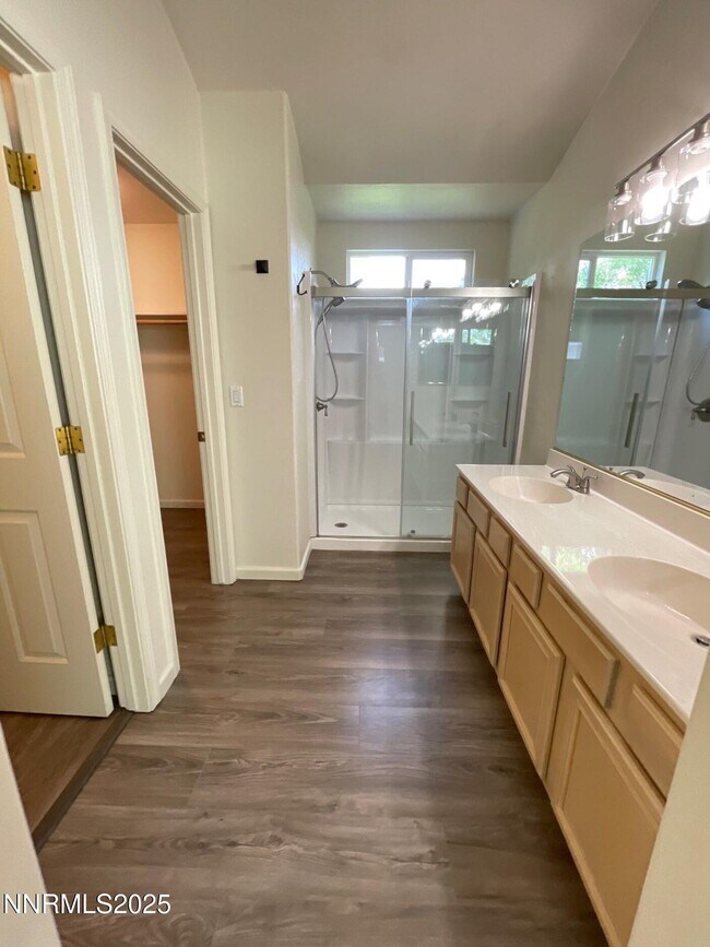 Building Photo - 2159 Golden Eagle Ct