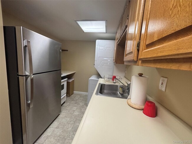 Building Photo - 293 Concord Ave