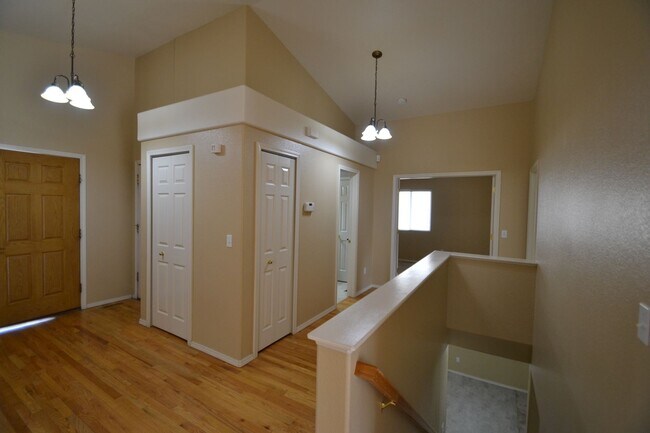 Building Photo - 3885 Cherry Plum Dr