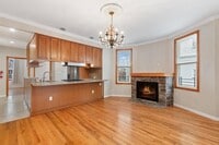 Building Photo - 14 Duer Pl