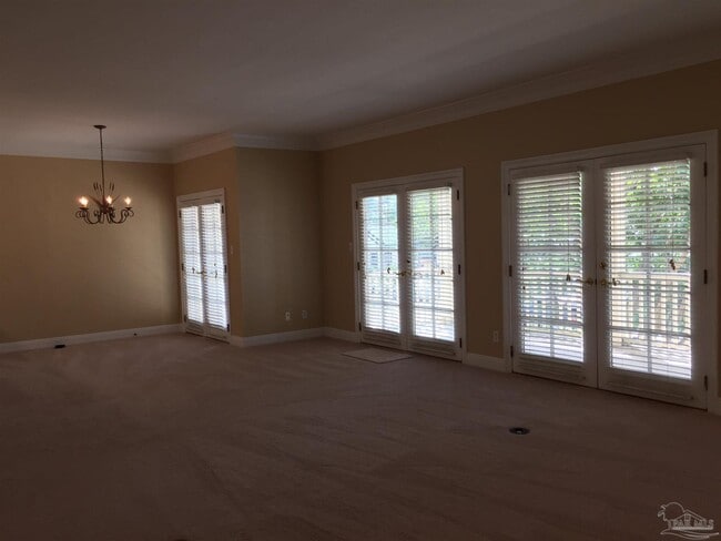 Building Photo - 210 E Government St