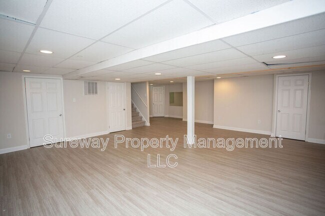 Building Photo - 24 Kathryn Ct