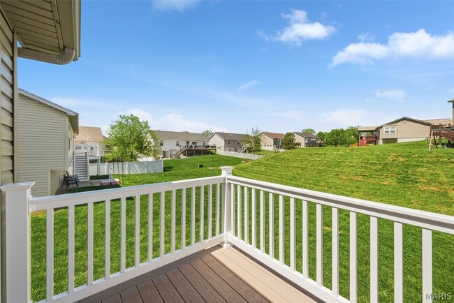 Building Photo - 305 Shadow Trace Dr