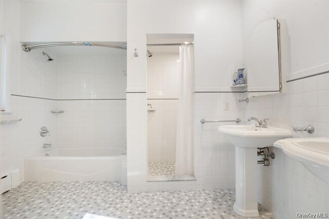 Building Photo - 500 N Lake Blvd