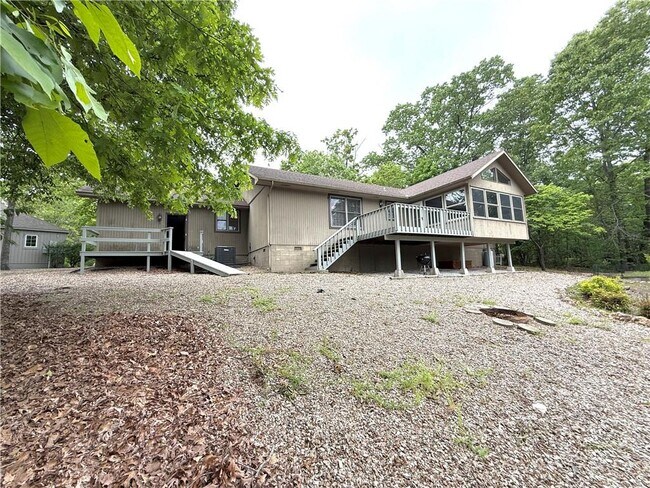 Building Photo - 25 Dunbarton Ln