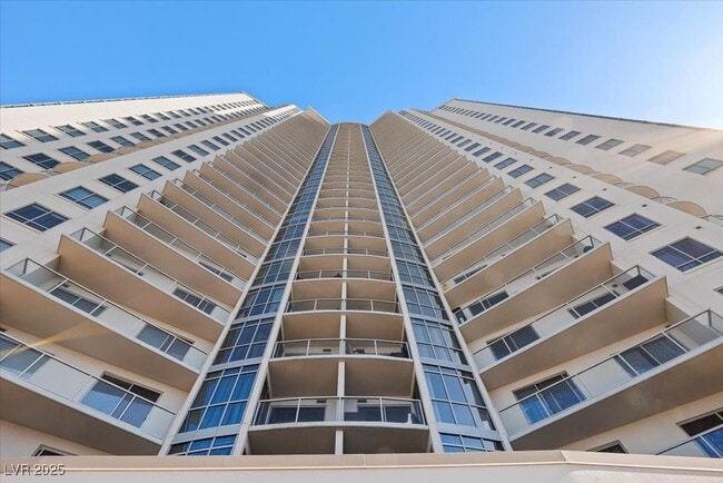 Building Photo - 200 W Sahara Ave
