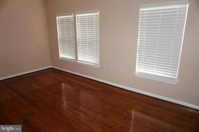 Building Photo - **AVAILABLE 6/1/2026**  Well-kept Ground level condo available in Forest Hill, MD!