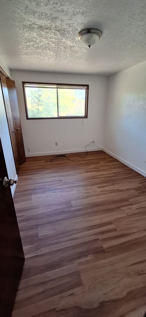 Building Photo - Welcome to your new home!!