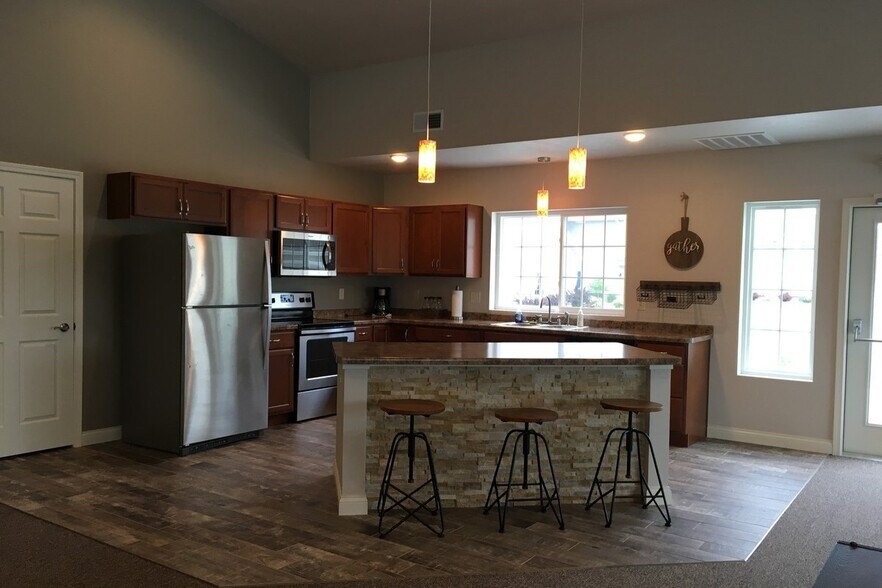 Lake Park Crossing 3135 E Lake Park Xing Appleton WI 54915