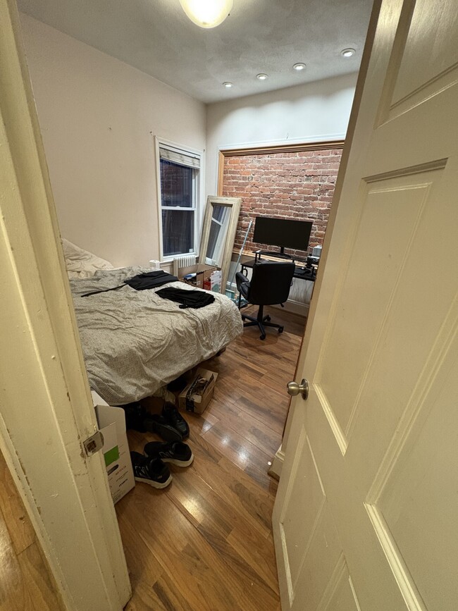 Building Photo - 860 Huntington Ave