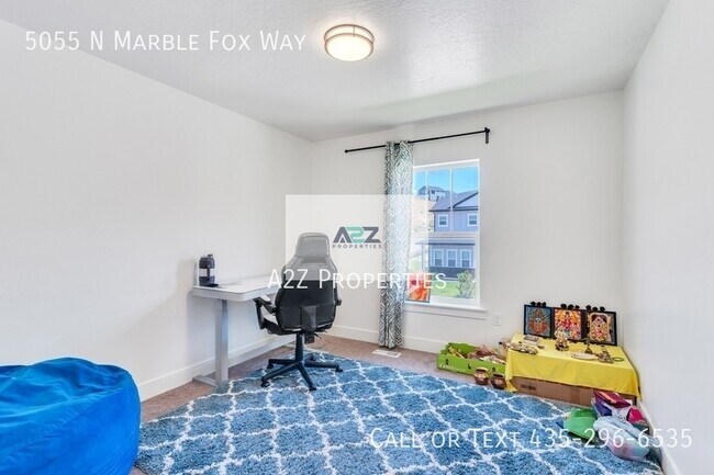 Building Photo - 5055 N Marble Fox Way