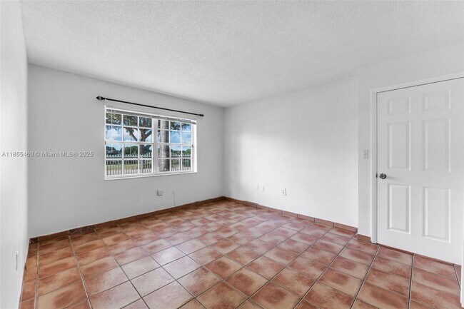 Building Photo - 14260 SW 57th Ln