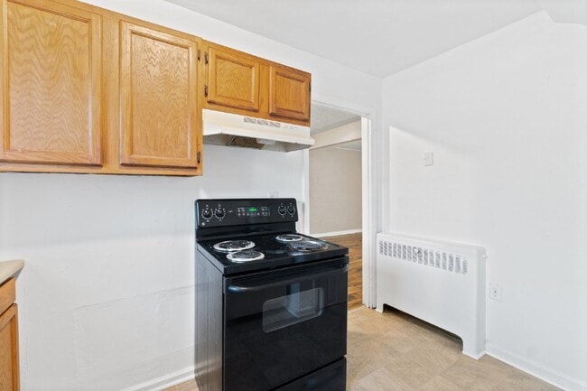 Building Photo - 3 BEDROOM BRICK TOWNHOME FOR RENT IN NORFOLK