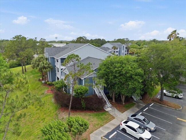 Building Photo - 2504 Grassy Point Dr