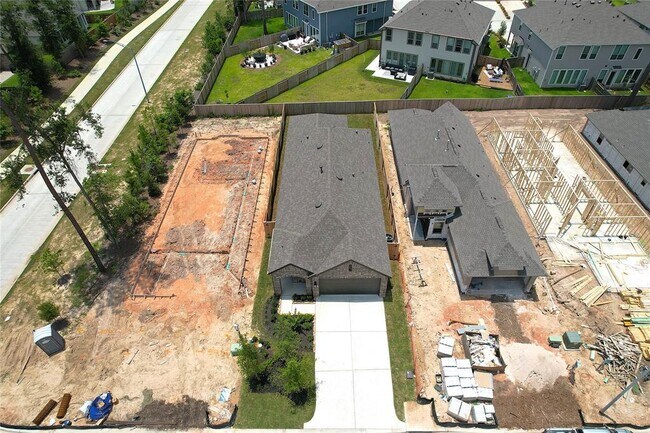 Building Photo - 570 Sand Branch Dr