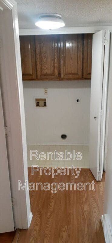 Building Photo - 108 Stagecoach Trail