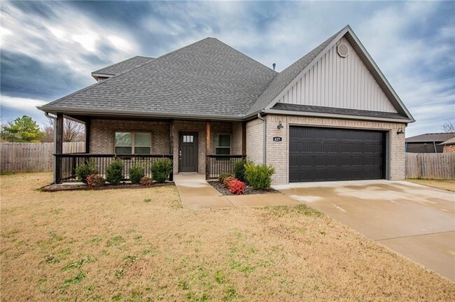 Building Photo - 437 Ramsey St