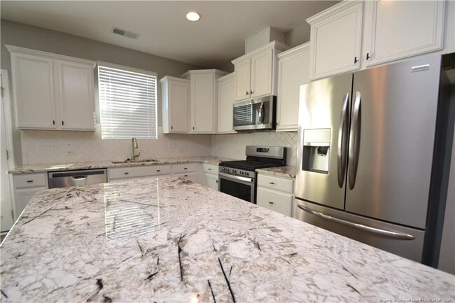 Building Photo - 1169 Little Gem Ln