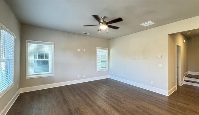 Building Photo - 13040 Deerfield Pkwy