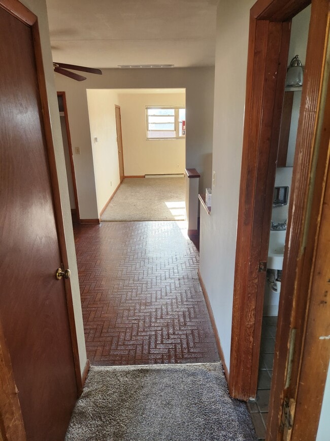 Building Photo - 15 Ohio Ave #4