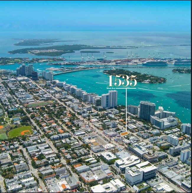 Building Photo - 1535 West Ave