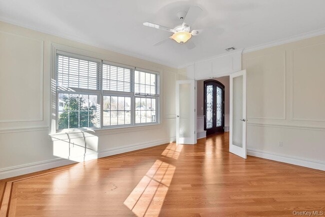 Building Photo - 34 Renfrew Rd