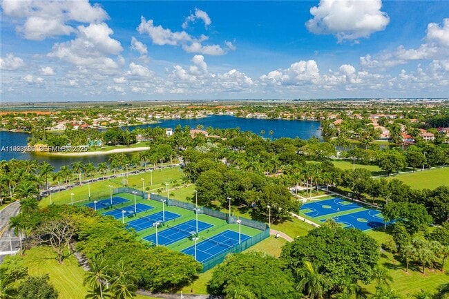 Building Photo - 10914 NW 67th Terrace