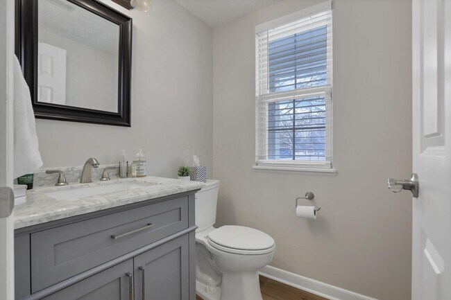 Building Photo - 5920 Triplett Square