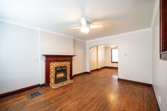 Building Photo - Available Now! Newly Renovated 2 Bedroom T...