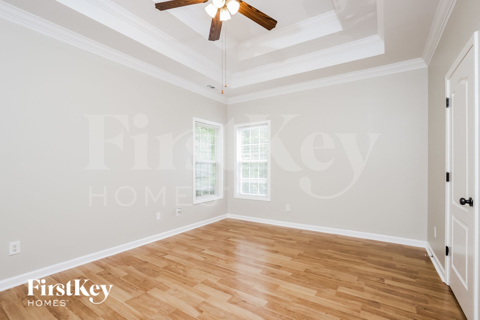 Building Photo - 2285 Glen Cove Way