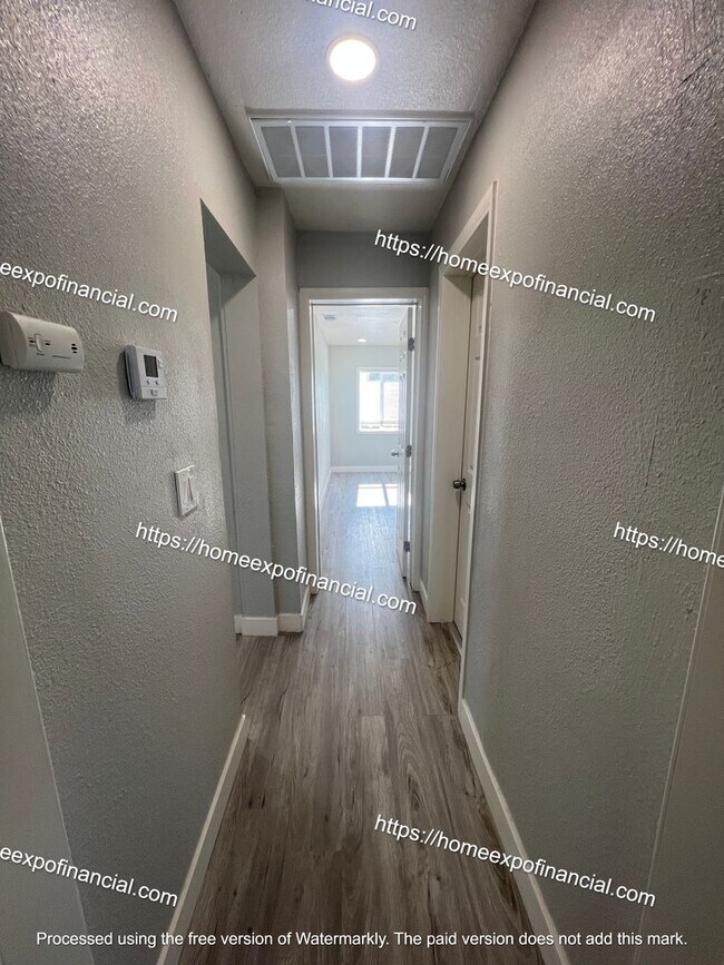 Building Photo - Nice Front House In The City Of San Bernardino