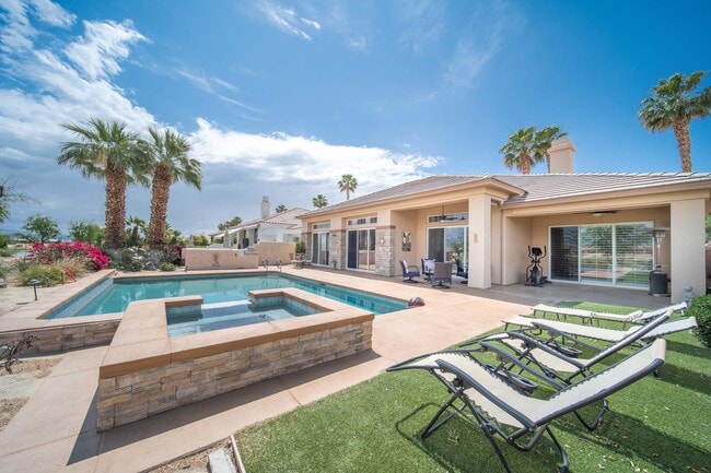 Building Photo - 81620 Tiburon Dr