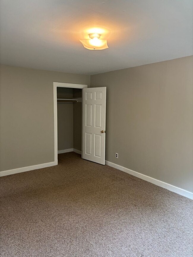 Building Photo - The Townhomes at China Lake LLC