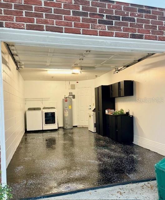 Building Photo - 5171 Lazy Oaks Dr