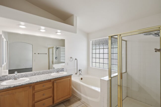 Building Photo - Single Story 3 Bedroom West Las Vegas Home