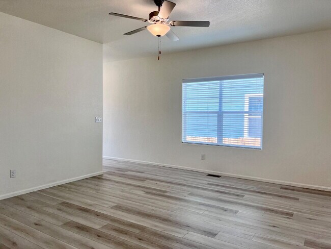 Building Photo - Charming Ranch Home in Bennett Crossing! Features 3 Beds/2 Baths and Large Fenced Backyard.