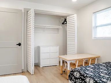 Building Photo - Cozy Updated Home Near Beaches, Shops & BayCare Ballpark