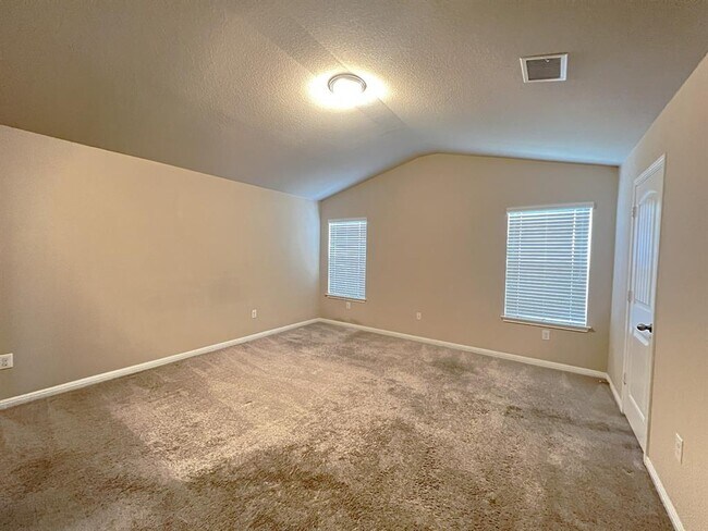 Building Photo - 509 Longhorn Cavern Rd