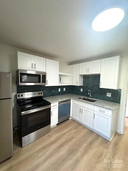 Building Photo - 300 E Hudson St