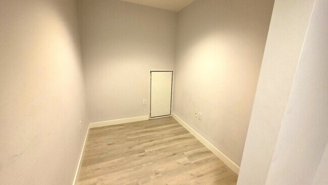 Building Photo - 38 N Almaden Blvd