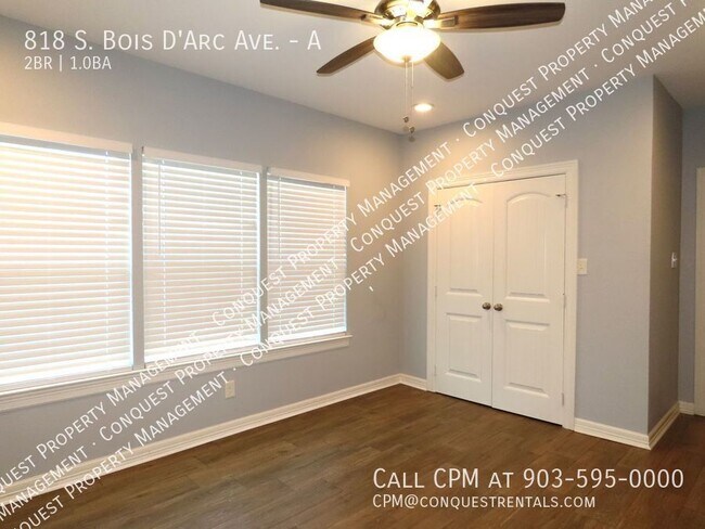 Building Photo - 818 S Bois D Arc Ave