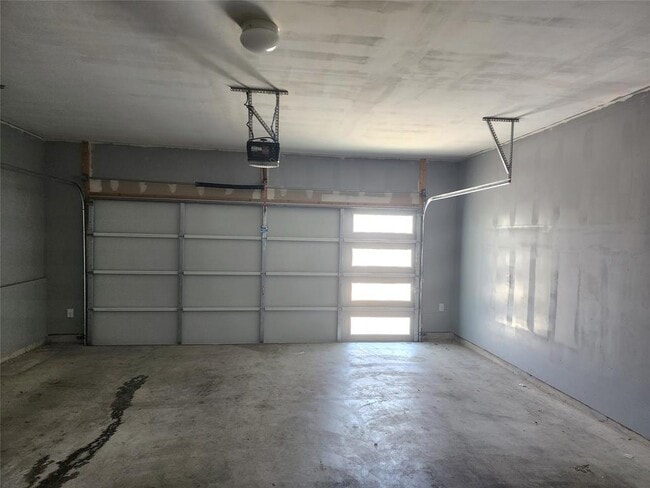Building Photo - 1041 Winnsboro Lp