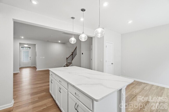Building Photo - 14862 Tamarack Drive