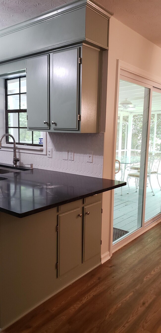 Building Photo - 224 Timberlane Rd